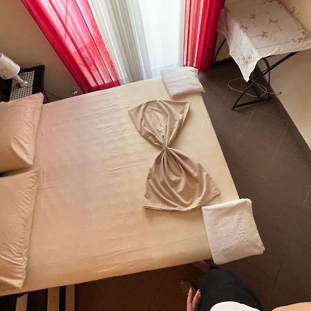 Buneci Apartment Tirana Extérieur photo
