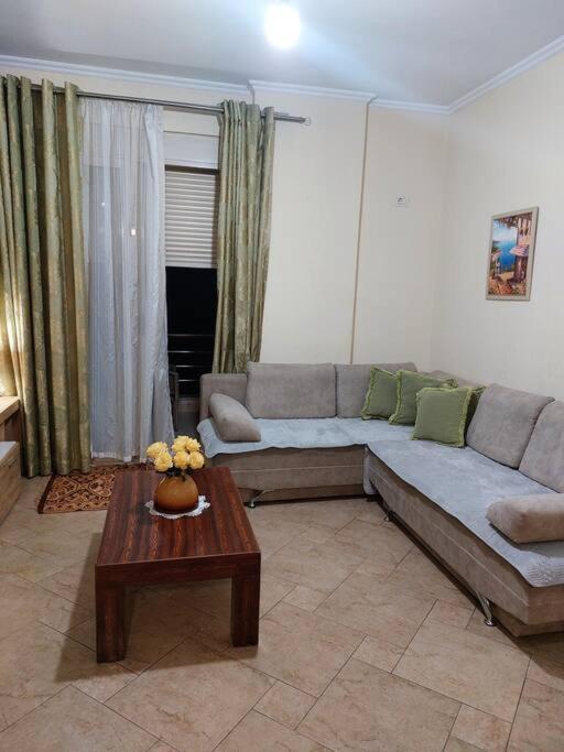 Buneci Apartment Tirana Extérieur photo